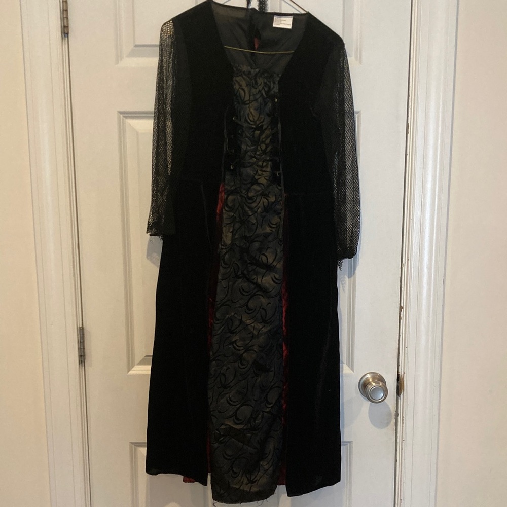 Black and Red Gothic Vampire costume